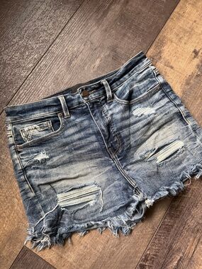 Buckle Distressed Denim Shorts - Blue mid rise